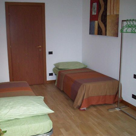 Apartment Nido Stazione Bergamo Exterior photo