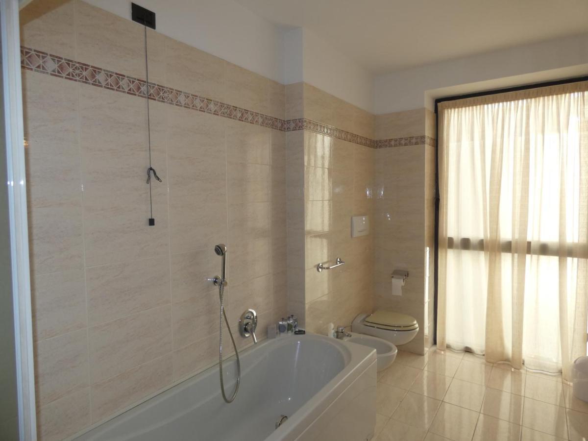Apartment Nido Stazione Bergamo Exterior photo